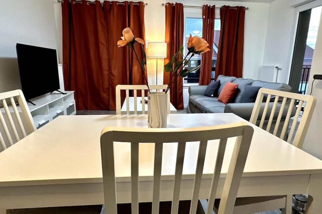 Appartement Cozy - Quartier Residentiel ムラン エクステリア 写真
