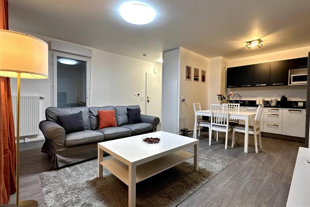 Appartement Cozy - Quartier Residentiel ムラン エクステリア 写真