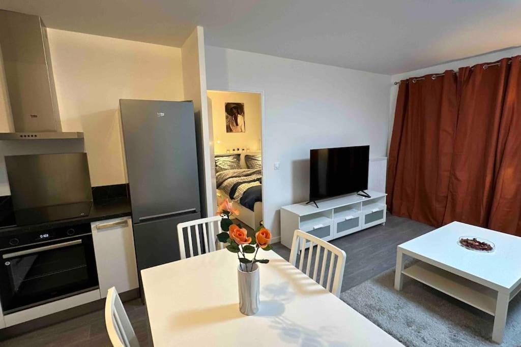 Appartement Cozy - Quartier Residentiel ムラン エクステリア 写真