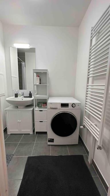 Appartement Cozy - Quartier Residentiel ムラン エクステリア 写真
