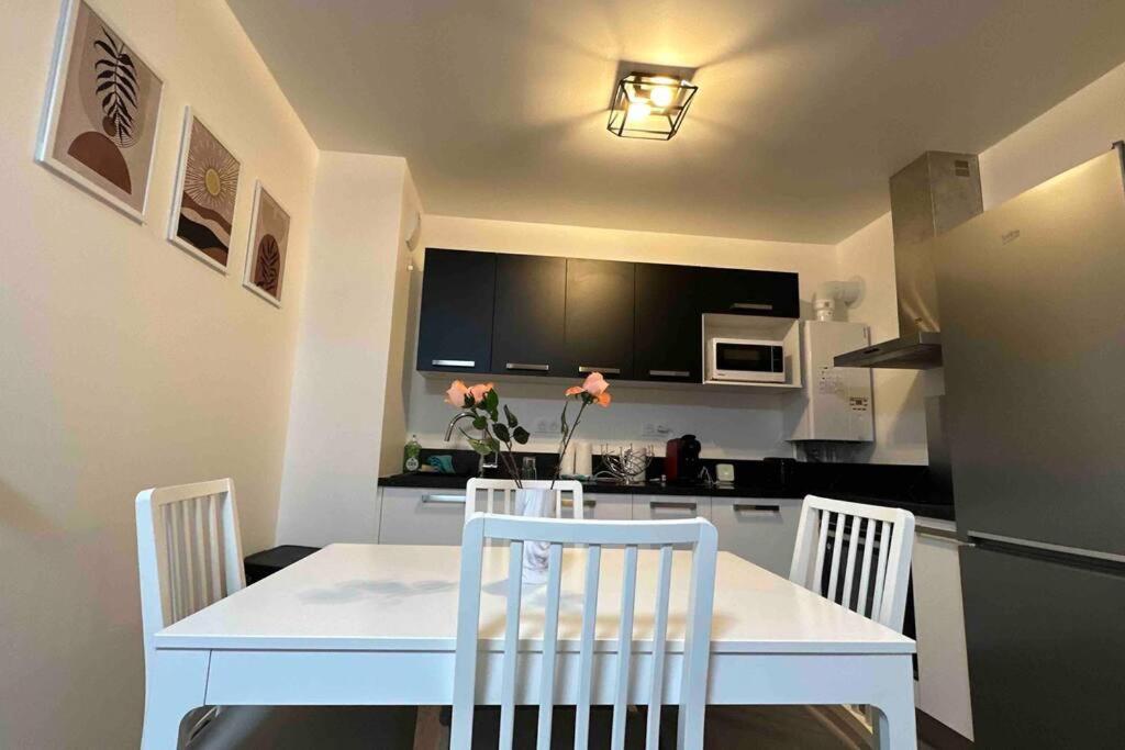 Appartement Cozy - Quartier Residentiel ムラン エクステリア 写真